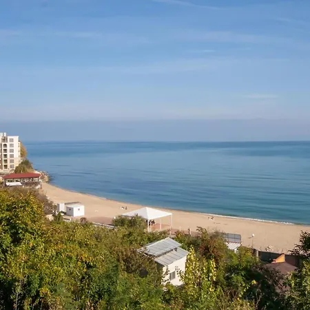 Cabacum Beach Residence, Floor 1, Apt 4 *